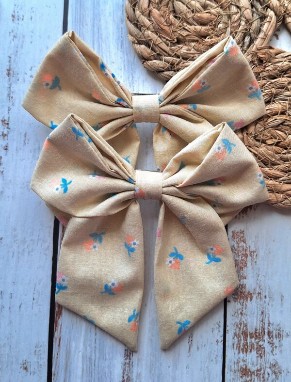 Lazo - Beige Floral