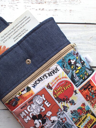 Funda Libro – Mickey vintage