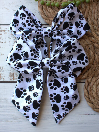 Lazos – Blanco Patitas negras